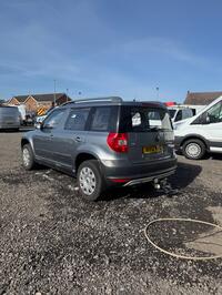 SKODA YETI