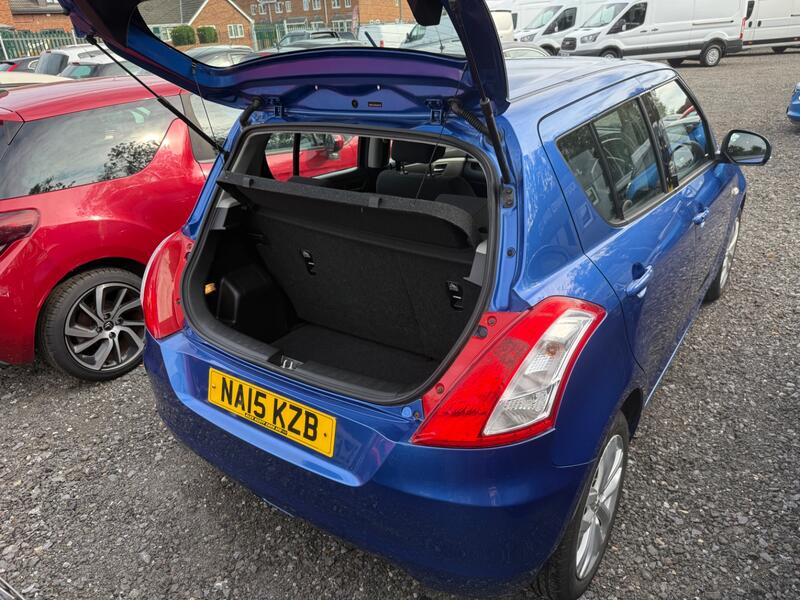 SUZUKI SWIFT