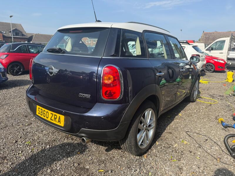 MINI COUNTRYMAN